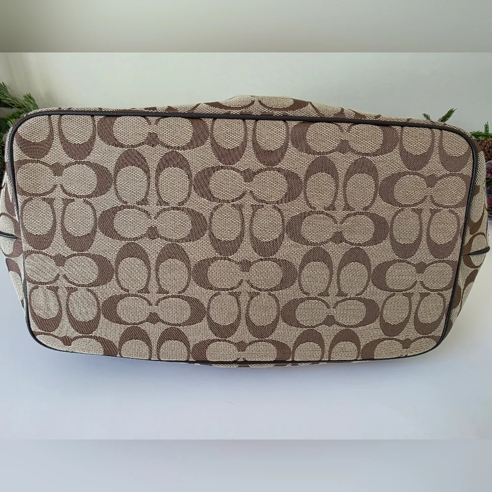 Coach Signature Pleat Tote - Khaki/Tan Canvas With Brown Leather & Pink Accents - Picture 9 of 16